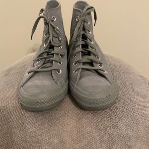 Women Suede Converse Sneakers